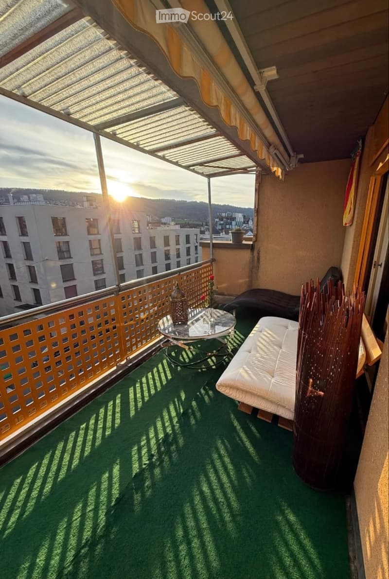 HABITACIÓN GRANDE CON BALCÓN ZÜRICH DIETIKON (5)