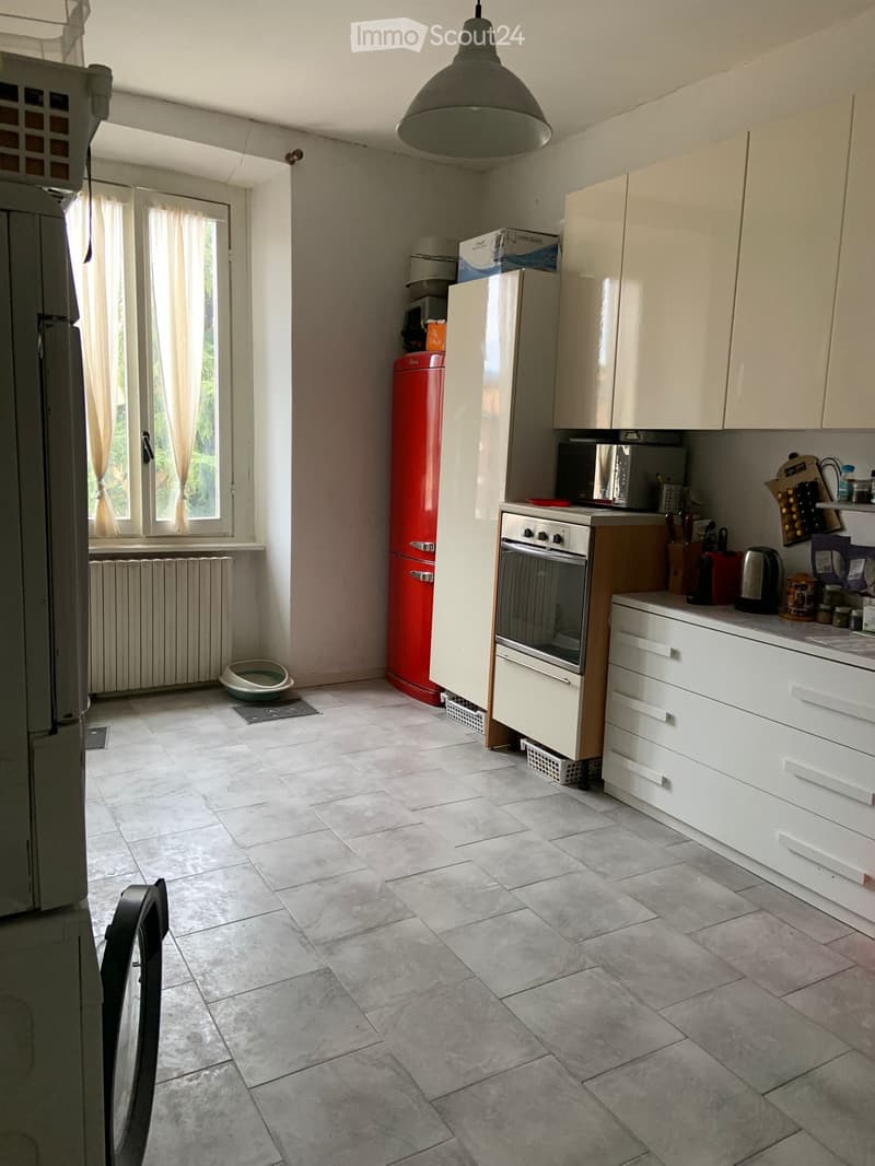 Affittasi bell'appartamento a Como centro (loc. Como Borghi) (2)