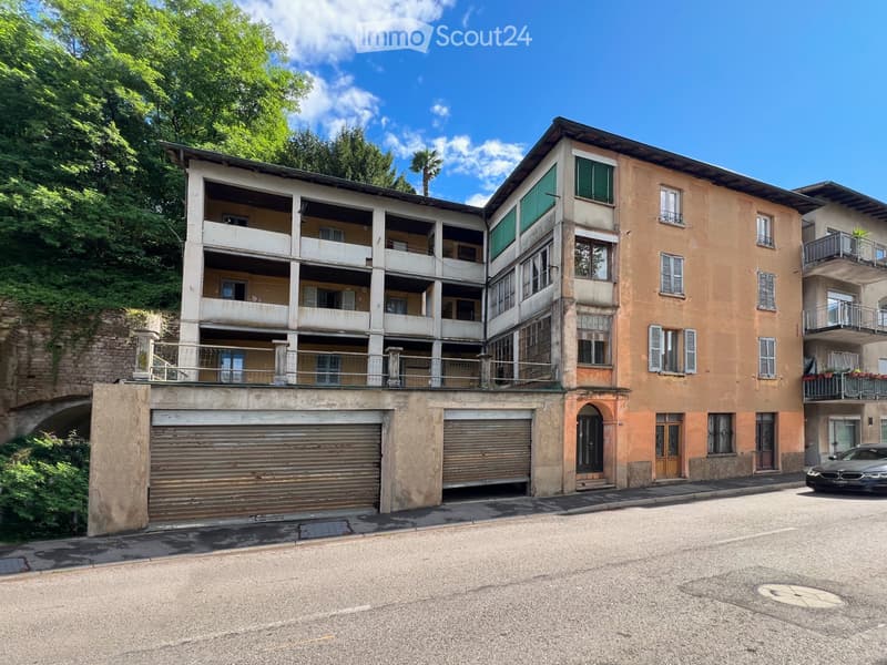 Edificio da ristrutturare. Vendita diretta dal proprietario. (1)