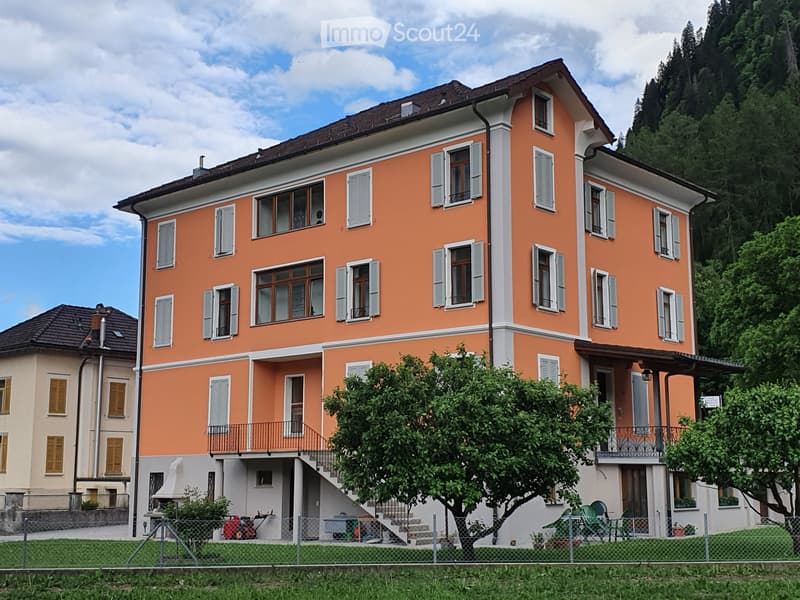 Vendesi casa plurifamiliare di 4 appartamenti a Rodi-Fiesso (2)