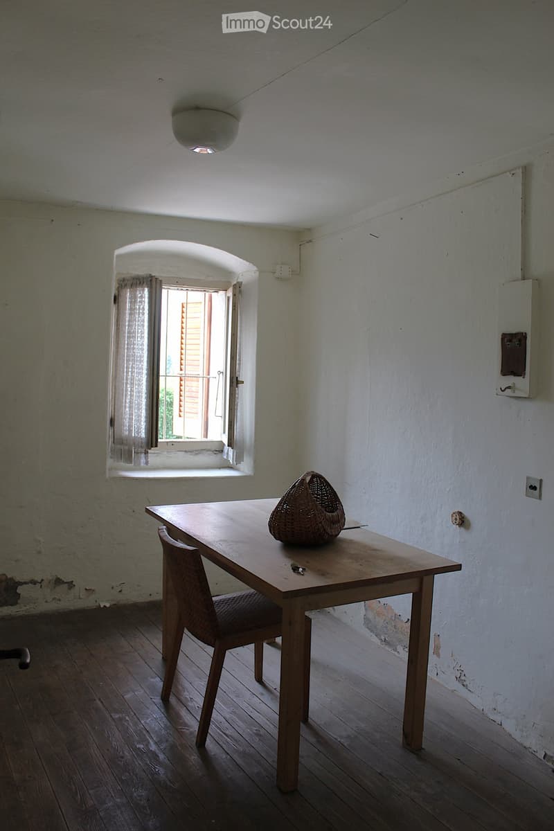 Romantische Hütte auf 2 Etagen, Garten, Hof und 3 Abstellräume (4)