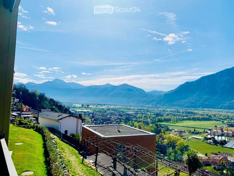 Prächtige Wohnung mit Blick auf den See und die Berge (6)