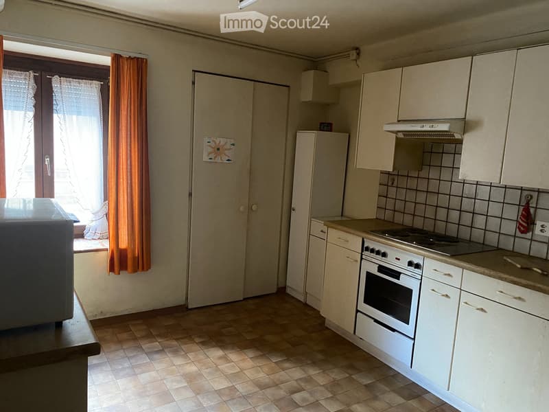 We are selling in Cavergno, Ticino house with attached rustico (3)