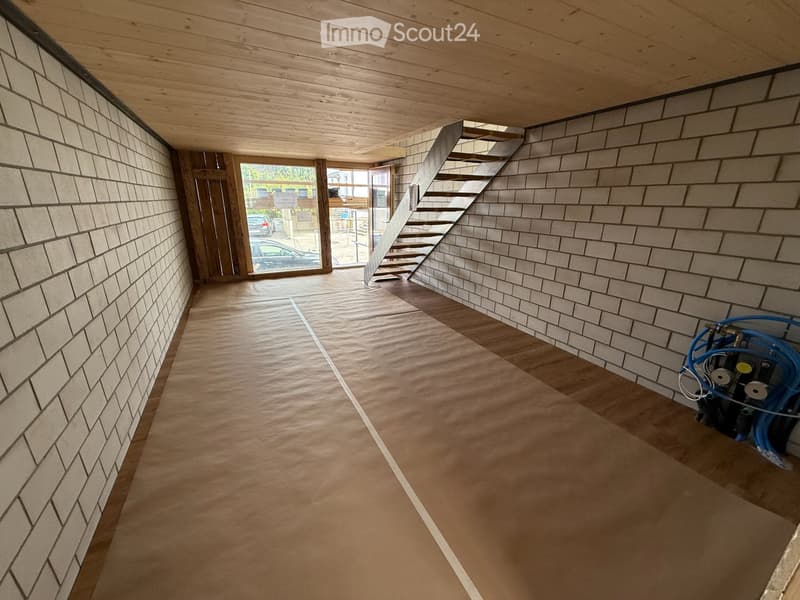 2 chambres, 61 m², rez-de-chaussée directement à la gare (5)