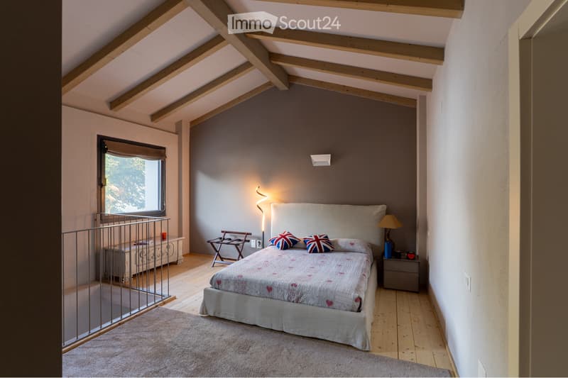 Affittasi Duplex con accesso diretto al lago e giardino (3)