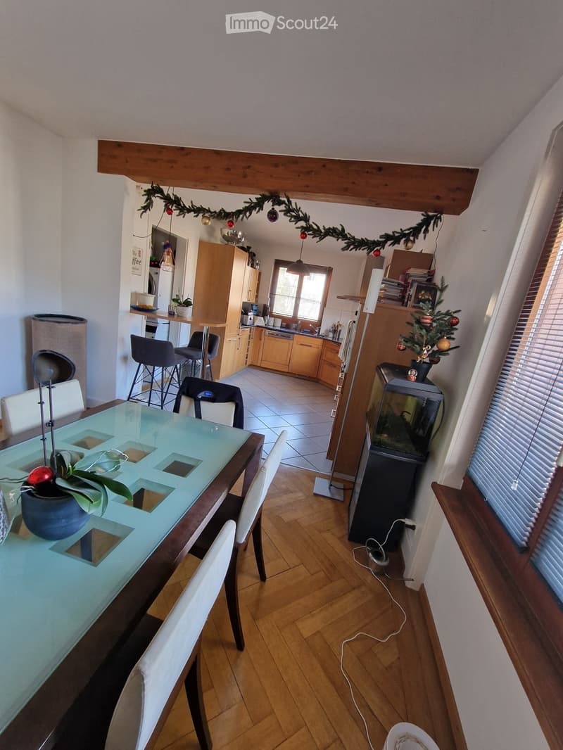 À louer  Appartement 6 pièces à Péry (2)