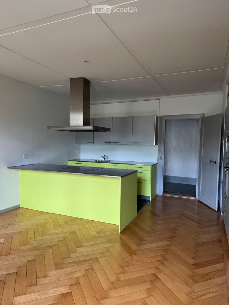4 1/2-Zimmerwohnung mit Garten befristet (bis 31.12.2027) (2)