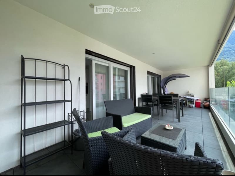 Sale of modern 3.5-room apartment in Giubiasco (2)