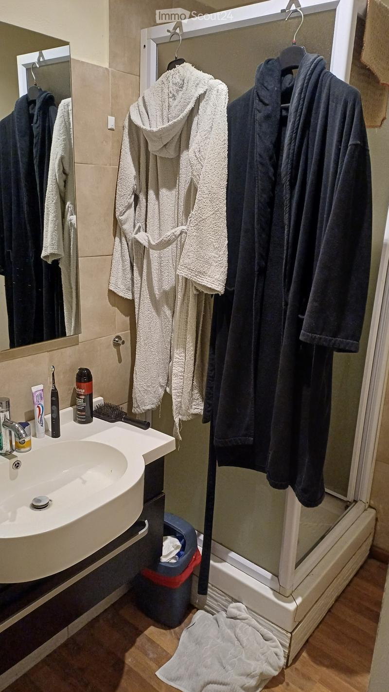 Room in a shared apartment - sublet possible (3)