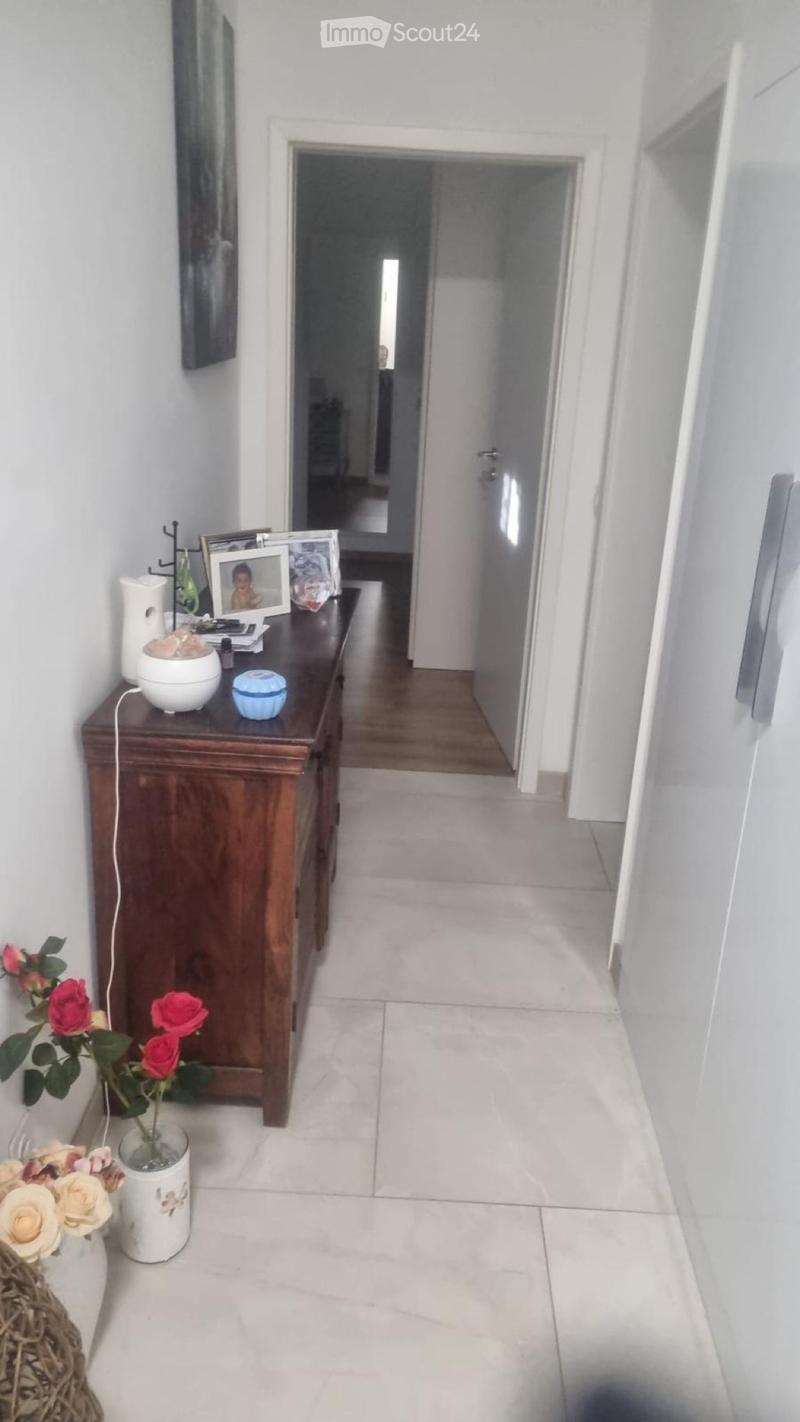 Looking for a tenant for 3.5 rooms in Chiasso (4)