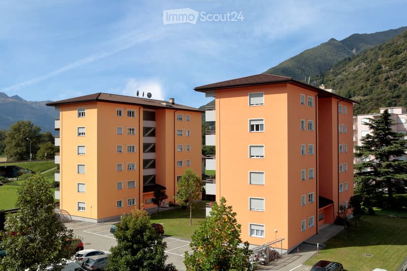 Affittiamo appartamento di 3 locali in via dei Gaggini 6b (4)