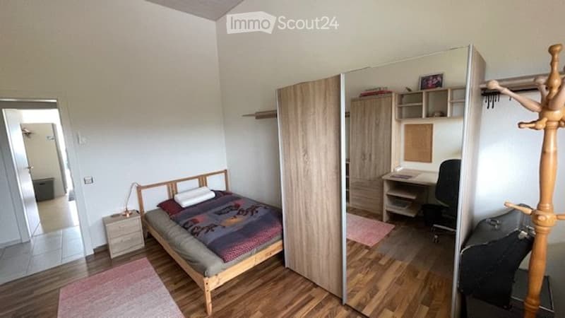 ruhiges möbiliertes Zimmer 17.5m2 (3)