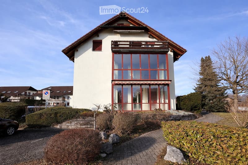 Ground floor apartment with winter garden & separate entrance-Zuchwil (1)