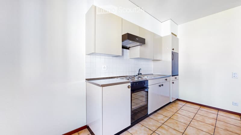 Zu vermieten sofort 2.5-Zimmer-Wohnung in Bellinzona (4)