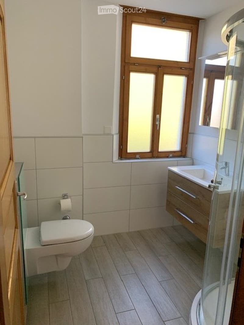 Haus mit 3 Wohnungen in Bellinzona-Daro, einzigartige Lage (9)