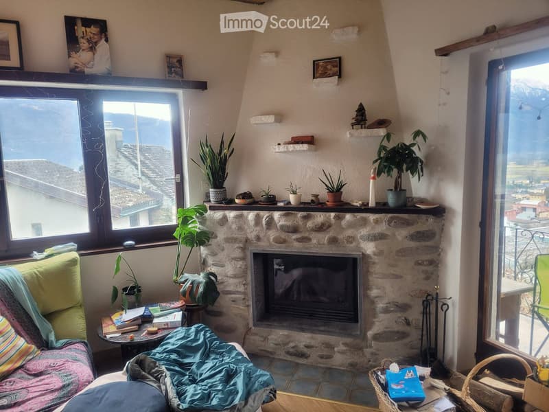 VENDESI VILLA A CUGNASCO VISTA LAGO (5)