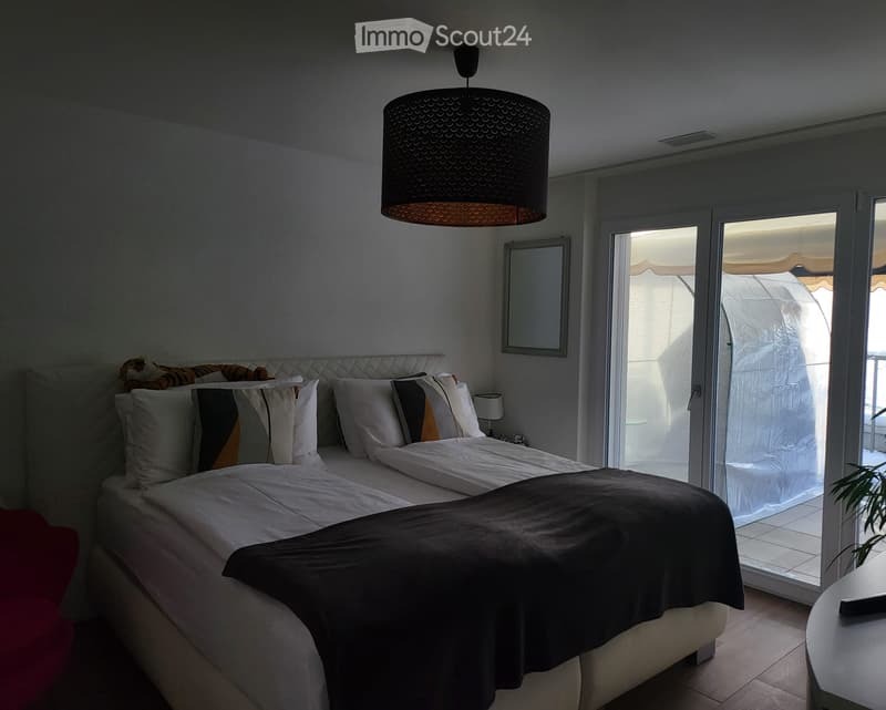 Appartement attique exclusif 4.5 pièces avec vue sur le château de Lenzburg (5)
