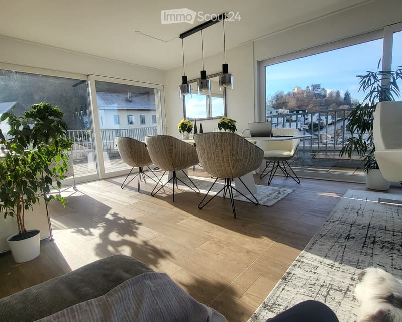 Appartement attique exclusif 4.5 pièces avec vue sur le château de Lenzburg (2)