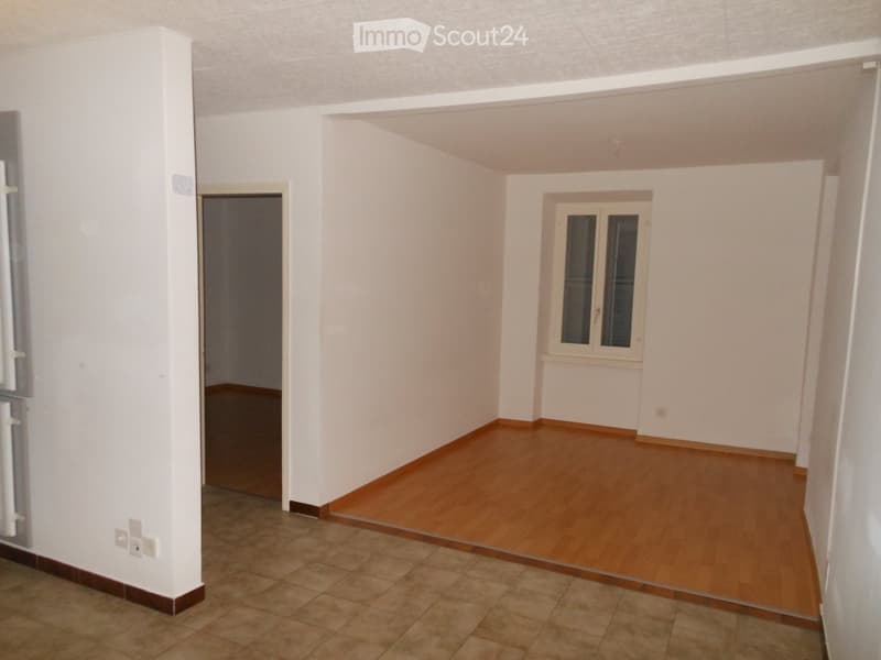 APPARTEMENT À LOUER À LAVORGO (2)