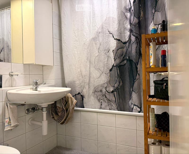 Zimmer zu vermieten/Mitbewohner gesucht (4)