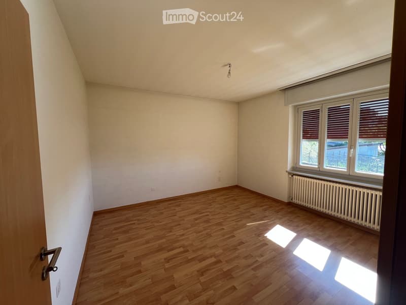 4.5 room apartment in semi-detached house with garden (5)