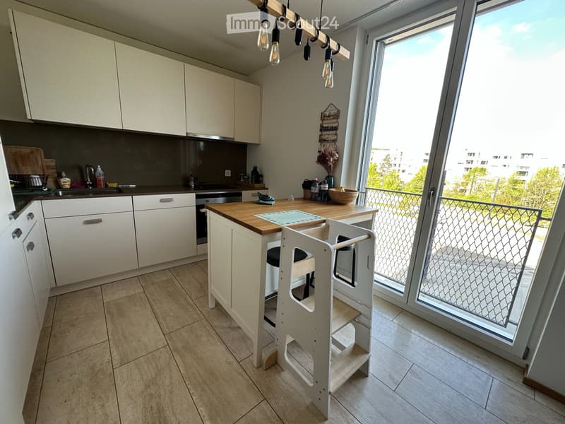 4.5-room furnished apartment in Stettbach (4)