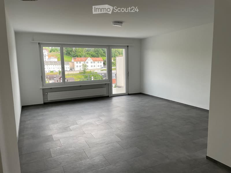 Maison en bande de 4,5 pièces, lumineuse et fraîchement rénovée (5)