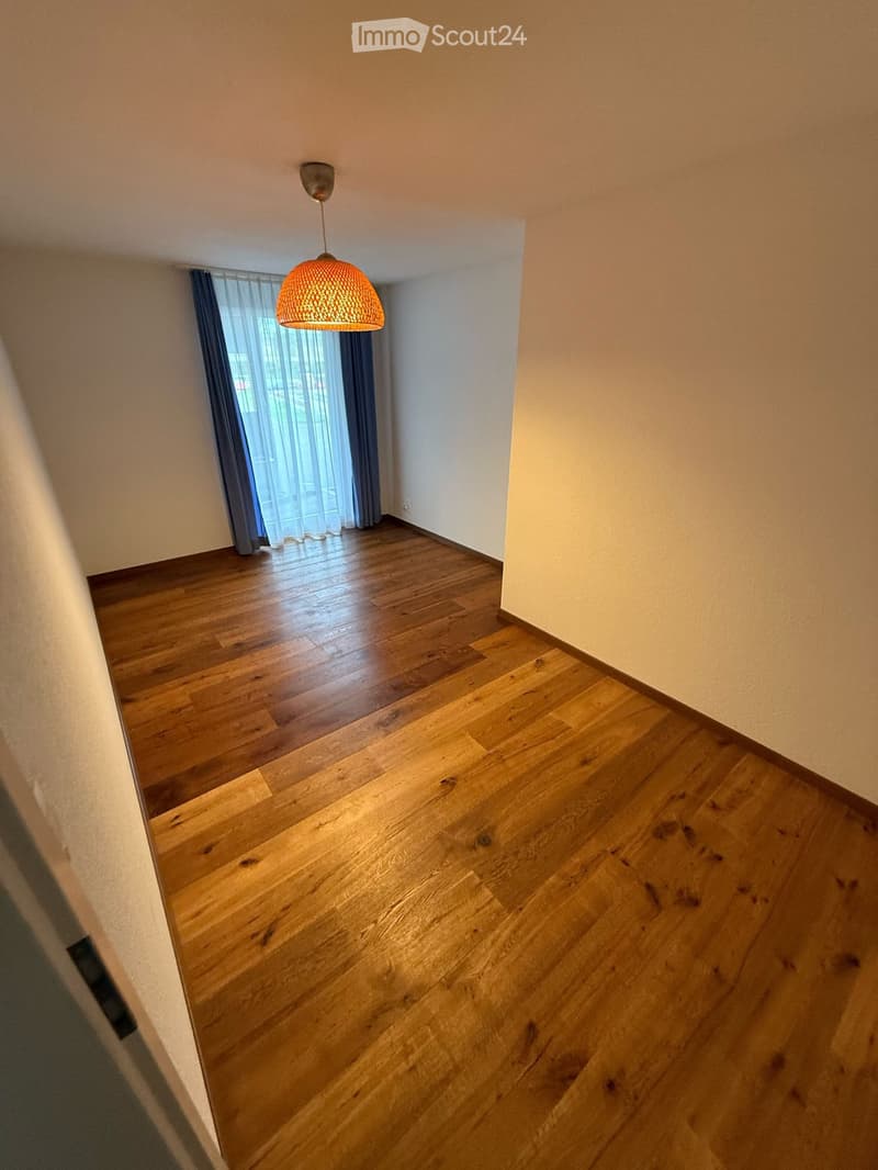 Appartement moderne spacieux 3.5 pièces avec jardin (5)