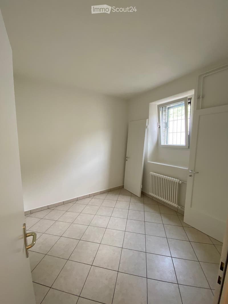 Einliegerwohnung in Einfamilienhaus (1)