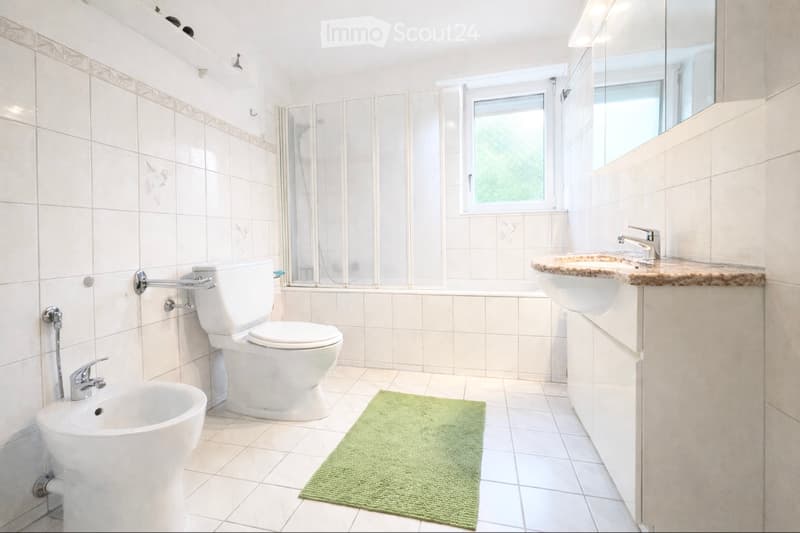 Appartement de 3,5 pièces dans une résidence prestigieuse à Porza (1)