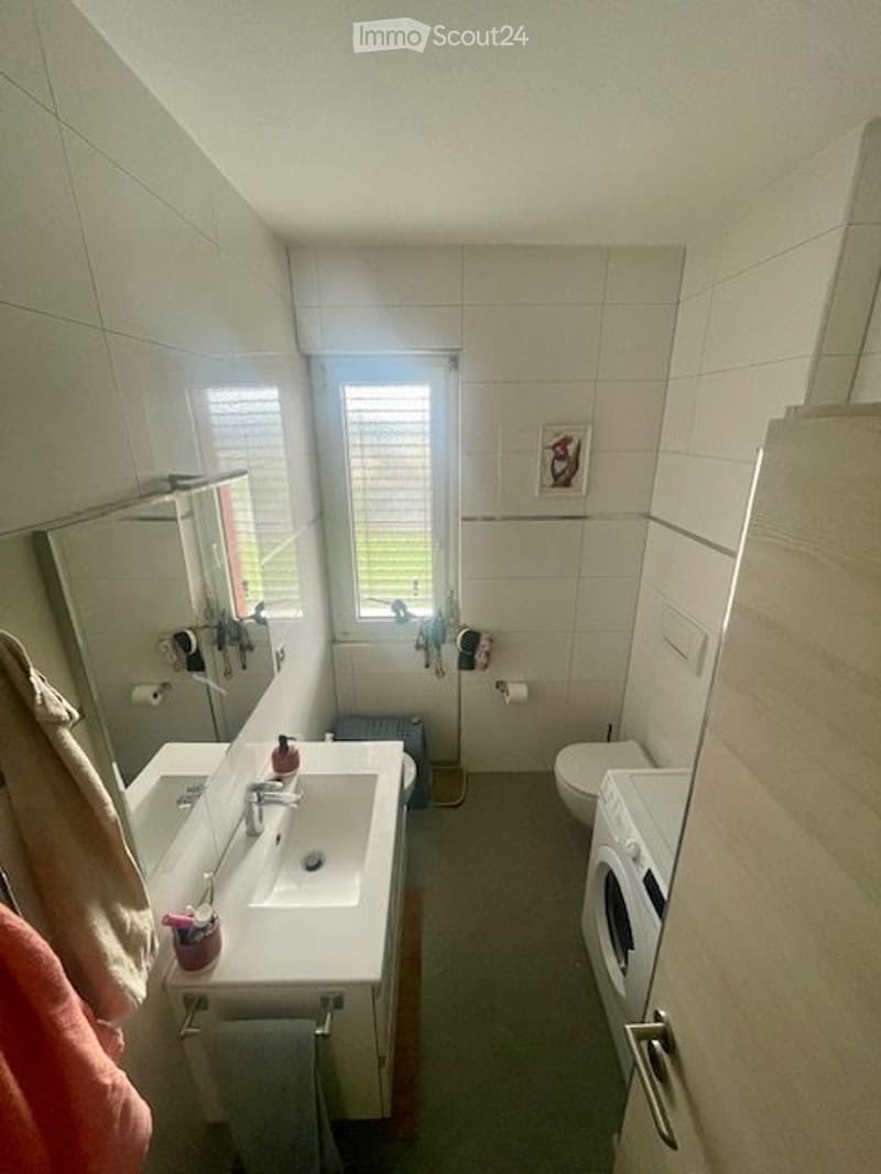 Je cherche un sous-locataire pour un appartement lumineux de 2,5 pièces à Mendrisio (3)