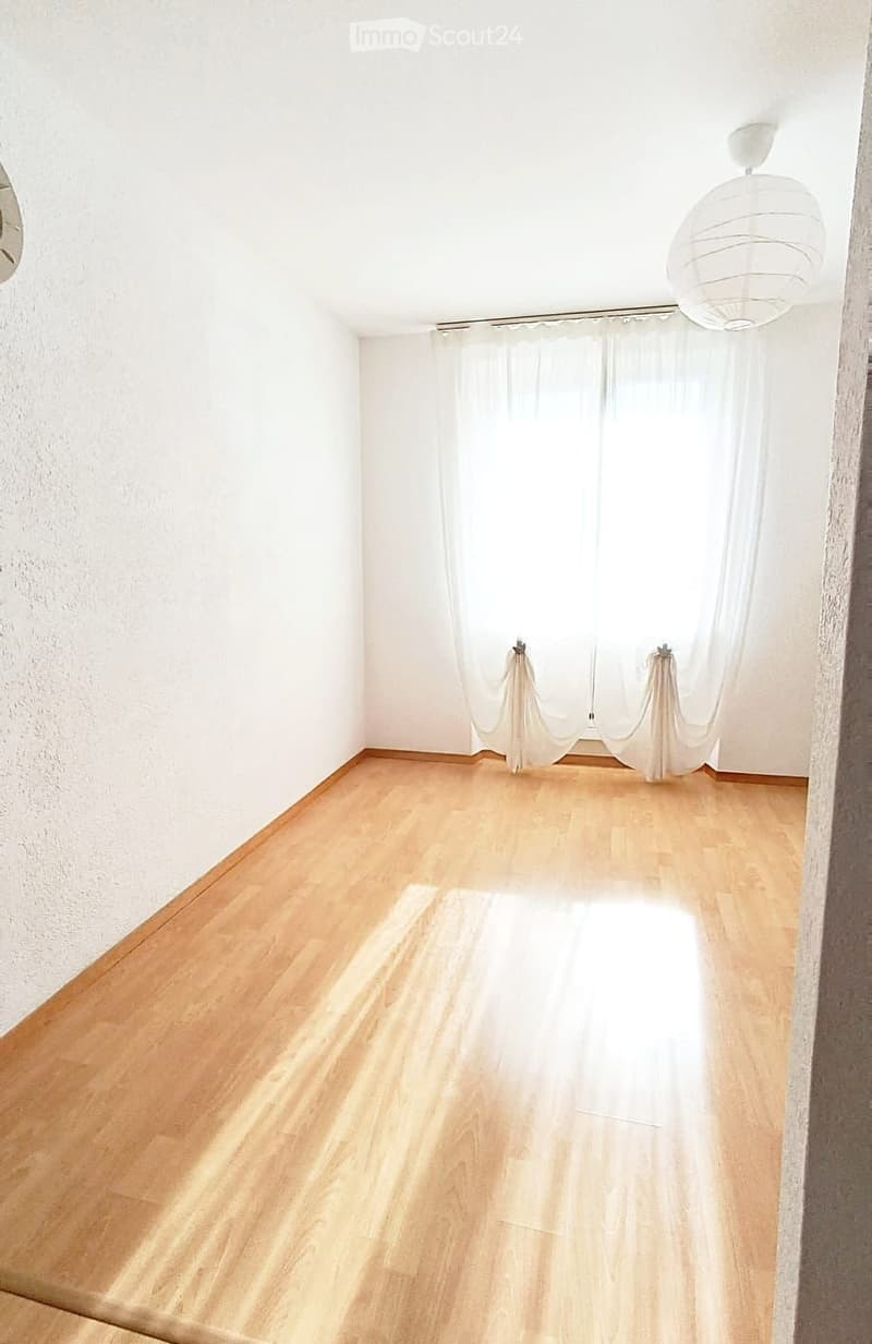 Apartment for sublet in Via Lucomagno 4 in Bellinzona (1)