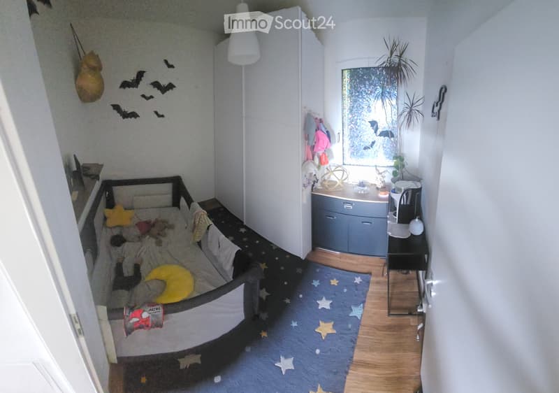 3,5 pièces appartement lumineux avec piscine, 2 salles de bains, 2 places de parking (4)
