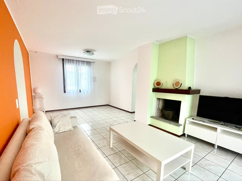 Apartment for sale, 200 m from the lake and services (3)
