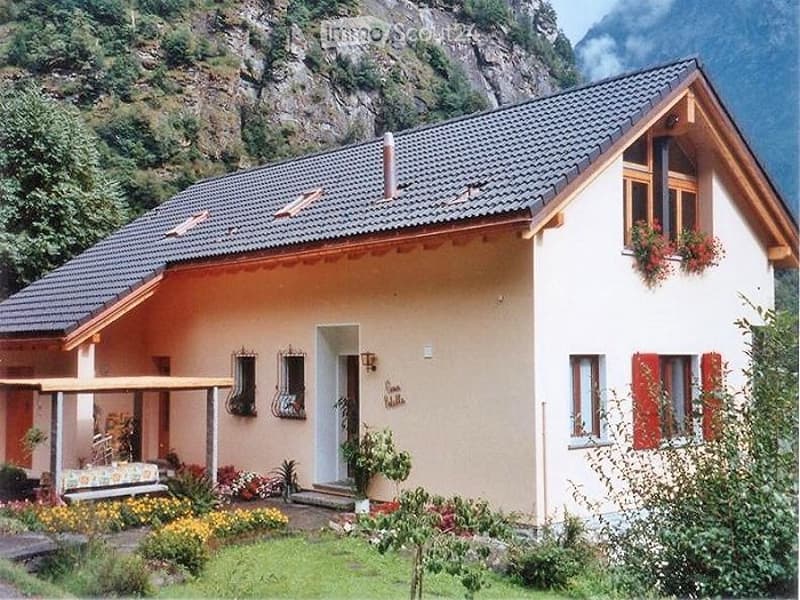 Annual rental apartment in Sonogno (1)