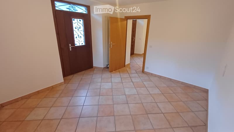 Cozy apartment on the ground floor in Maggia with parking (5)