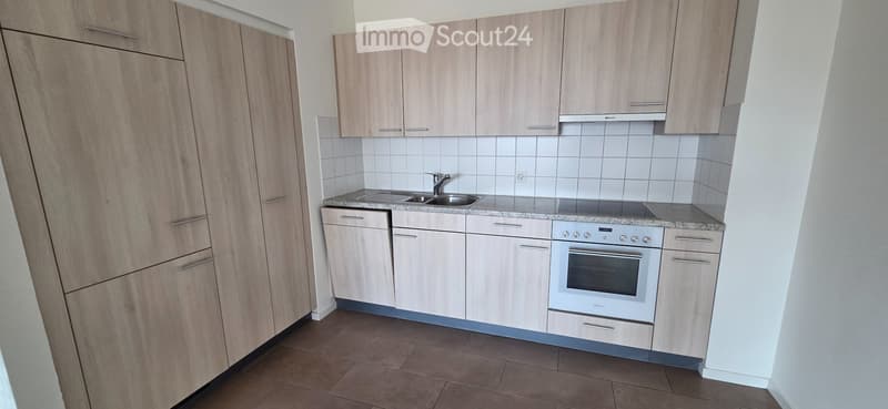 Agno - wir vermieten eine große und helle Wohnung (1)