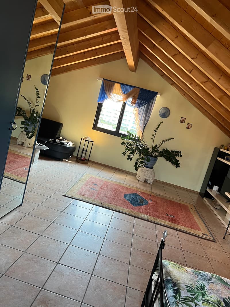 Einfamilienhaus mit Garten und 2 Autostellplätzen (3)