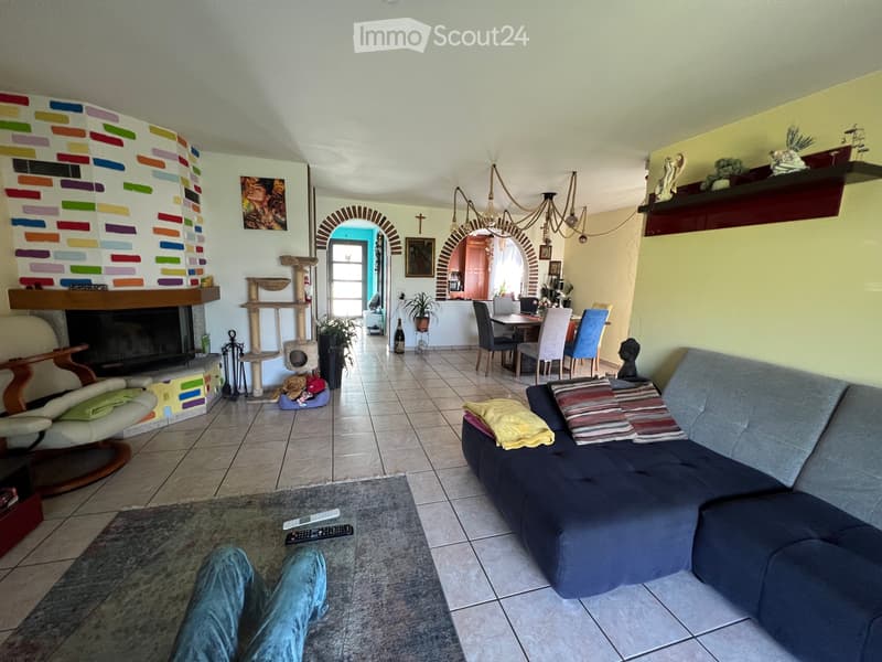 Einfamilienhaus mit Garten und 2 Autostellplätzen (5)