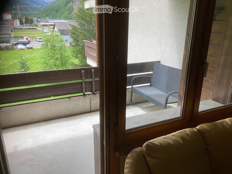 3.5 Room Apartment in Täsch VS with Indoor Pool for Rent (2)