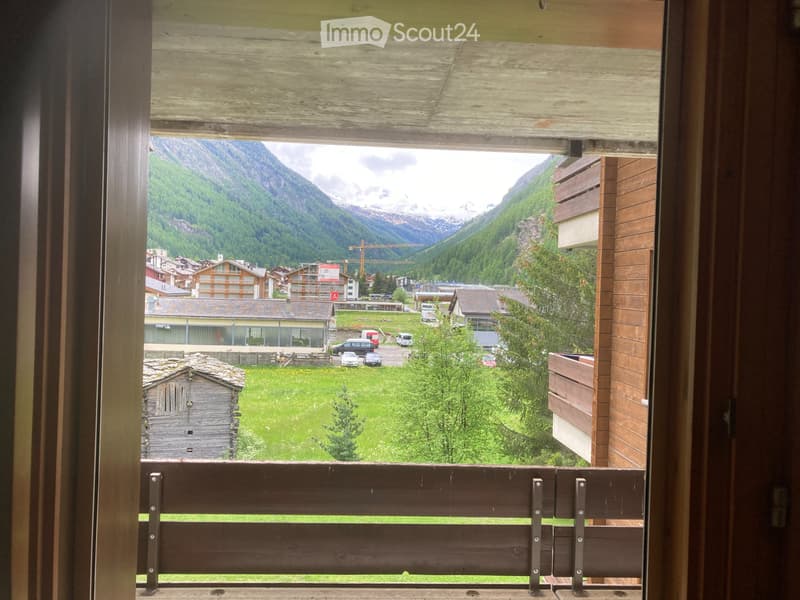 3.5 Room Apartment in Täsch VS with Indoor Pool for Rent (3)