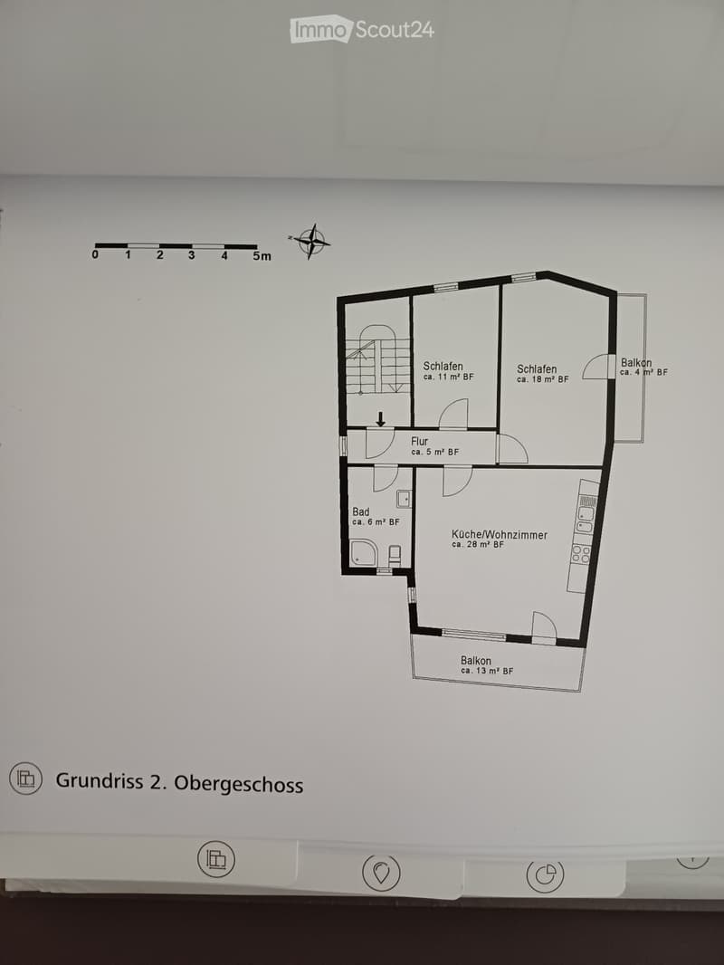 Casa con 3 appartamenti, garage,giardino. (4)