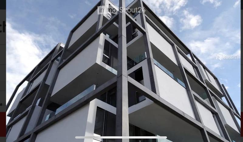 Selling elegant 3.5-room apartment in Bellinzona (1)