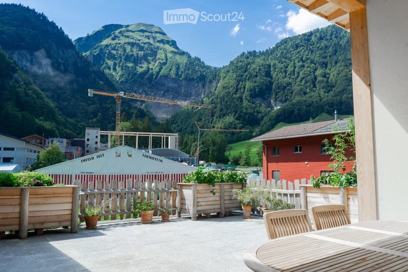 Beautiful, like-new 4.5-room attic apartment (5)