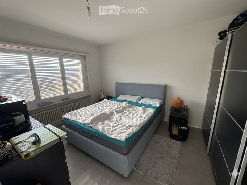 Zweckmäßige 2.5-Zimmer-Wohnung möbliert in Vezia (60 m²) (3)