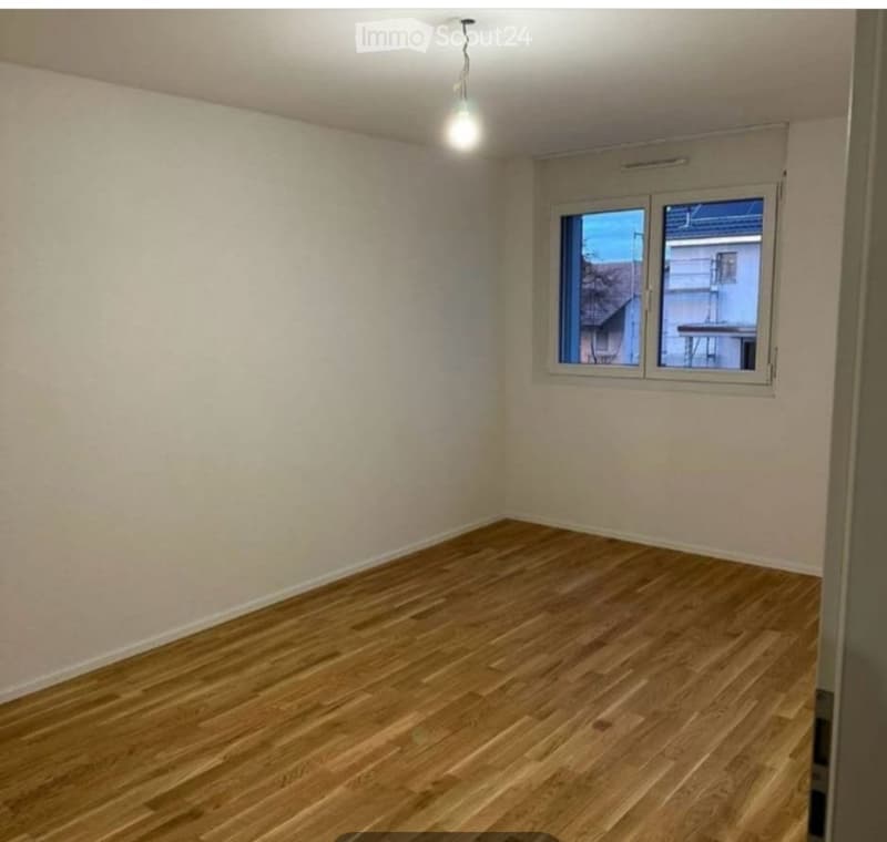Schönes 3,5-Zimmer-Appartement mit großer Terrasse in Gibloux (4)