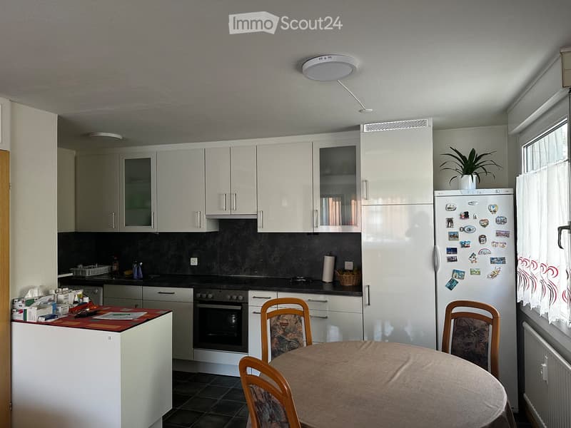 4 Zimmer Wohnung im Herzen Reinachs (4)