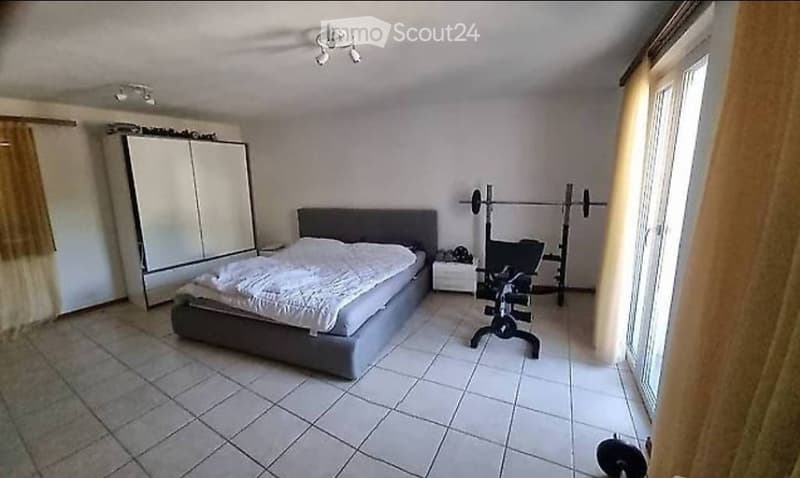 Haus für Verkauf in Giubiasco (Preis verhandelbar) (2)