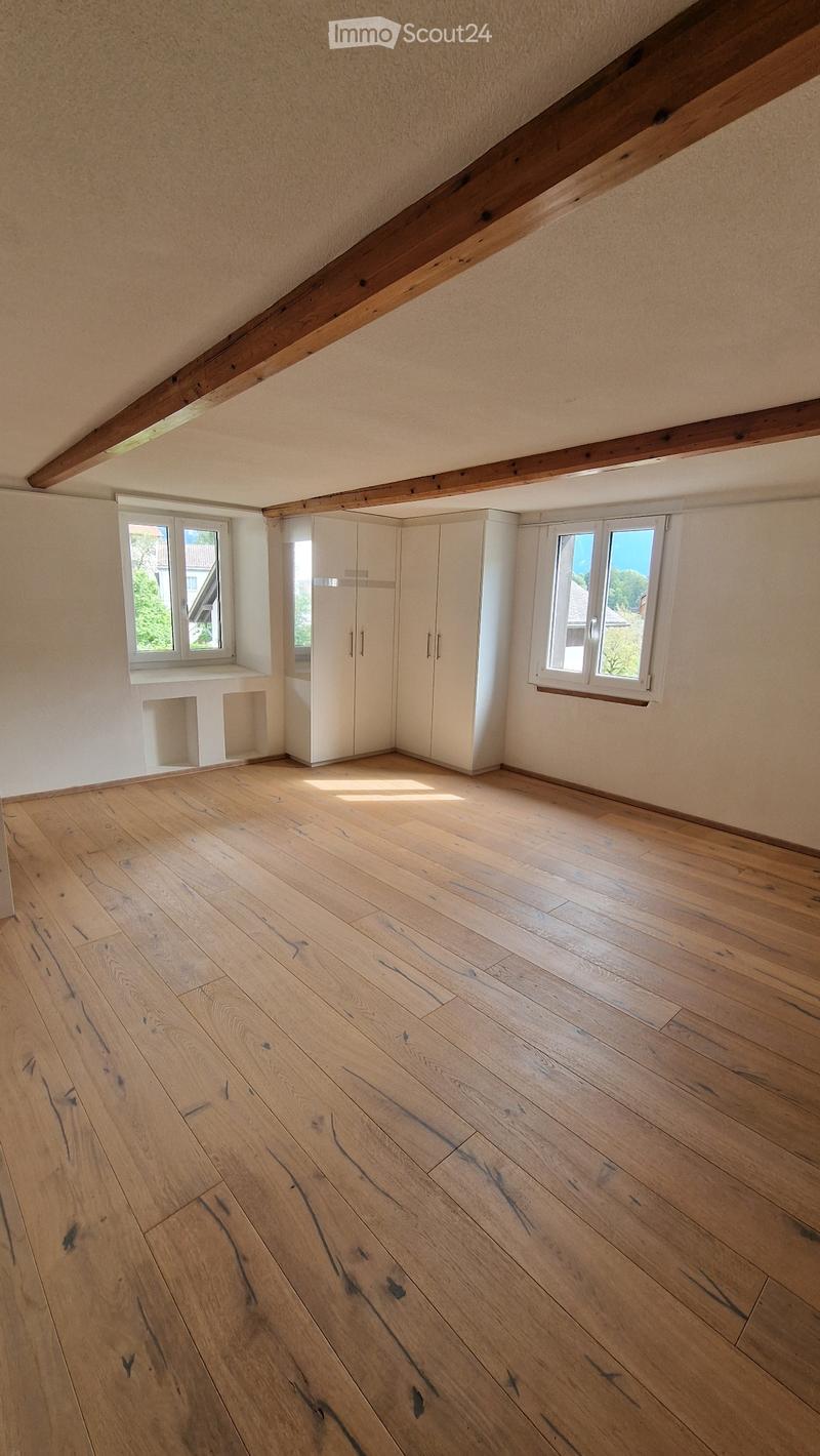 Charming jewel with large balcony and garden (3)