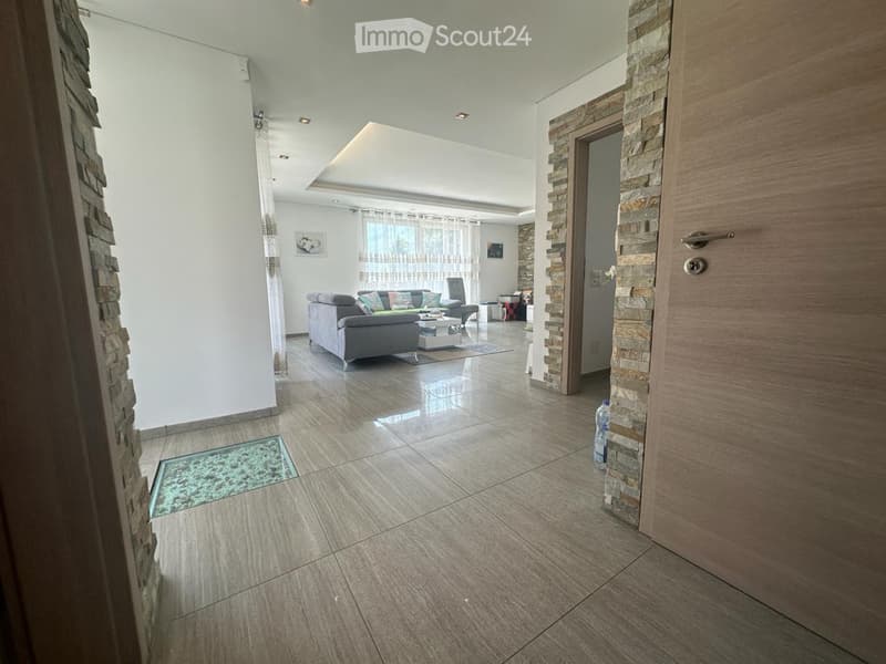 Maison mitoyenne spacieuse à vendre (3)
